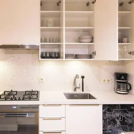 Wonder Homes - Ultra-modern Flat, 3 Bedroom & 1 Min To Taksim Square *
